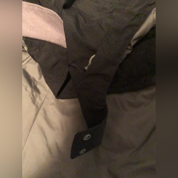 Womens north face rain jacket - Picture 10 of 13